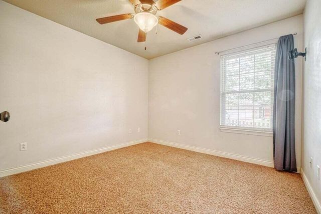 2001 CECIL ST, Columbia, MO 65201