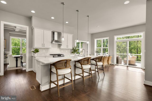 8734 LUKENS LN, Alexandria, VA 22309