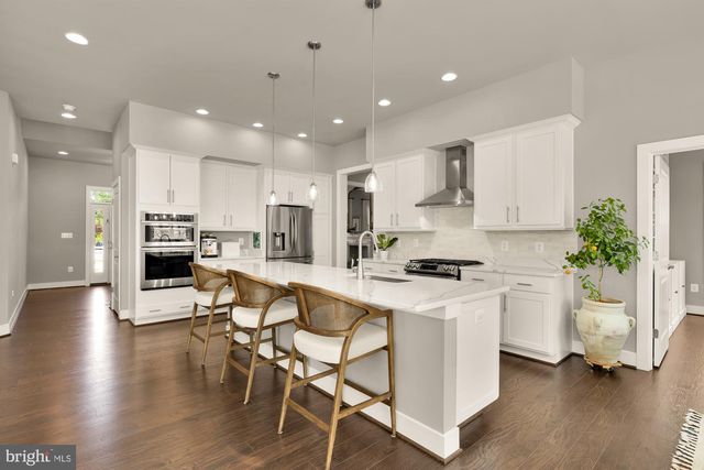 8734 LUKENS LN, Alexandria, VA 22309