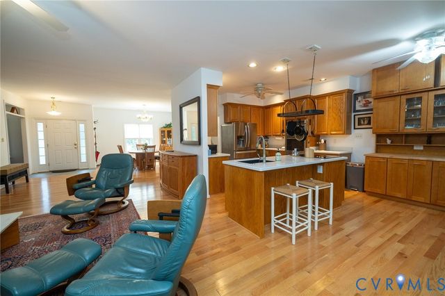 8503 Steeplebush Pl, Mechanicsville, VA 23116