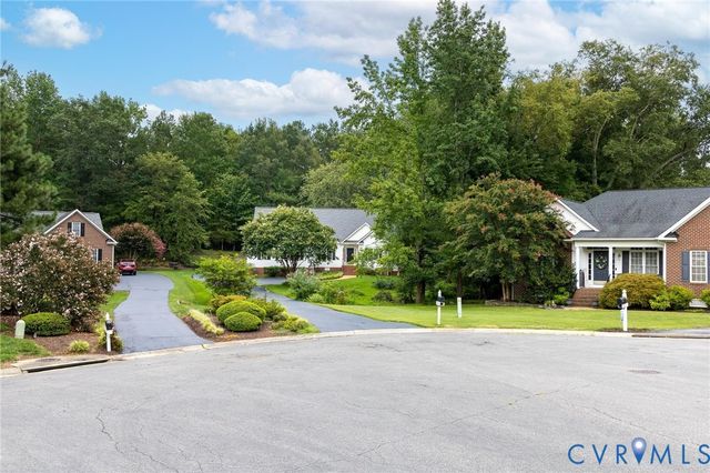 8503 Steeplebush Pl, Mechanicsville, VA 23116