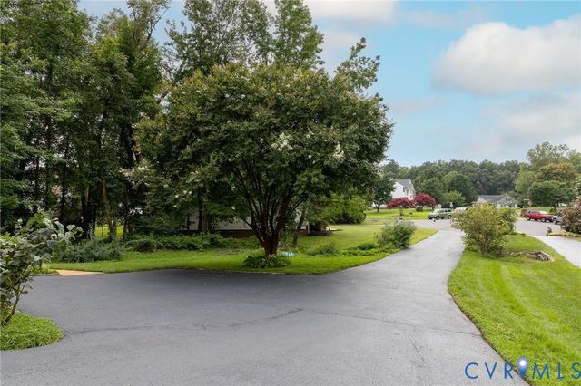 8503 Steeplebush Pl, Mechanicsville, VA 23116