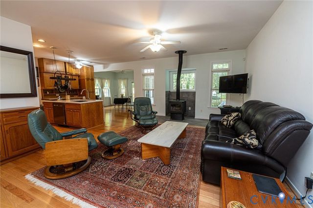 8503 Steeplebush Pl, Mechanicsville, VA 23116