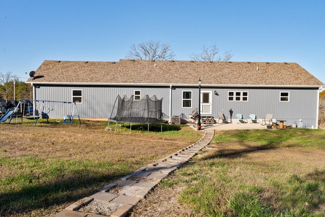 1875 Lake Ranch Road, Kissee Mills, MO 65680