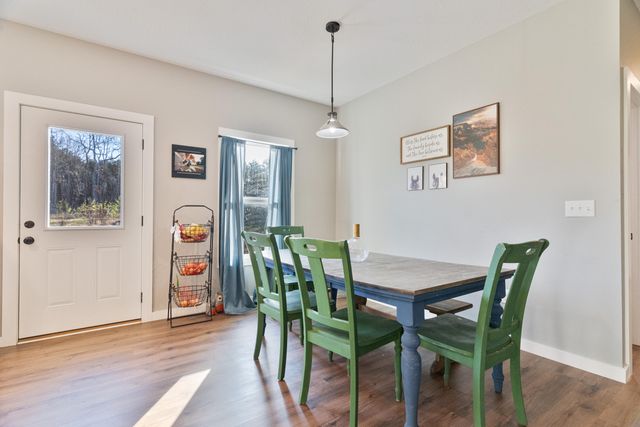 1875 Lake Ranch Road, Kissee Mills, MO 65680