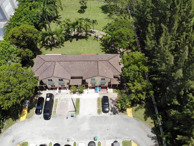 7423 NW 182nd St 7423, Hialeah, FL 33015