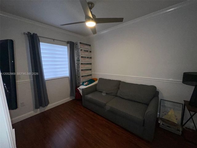 7423 NW 182nd St 7423, Hialeah, FL 33015