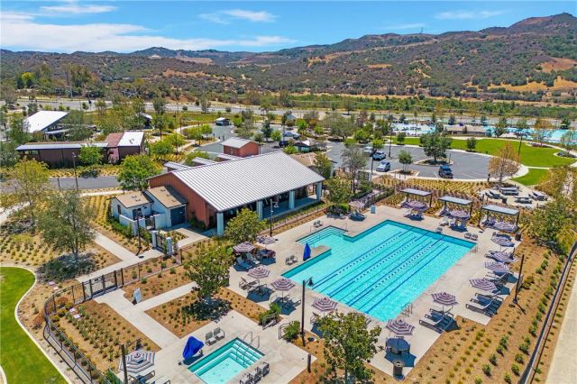 30 Wisteria, Rancho Mission Viejo, CA 92694