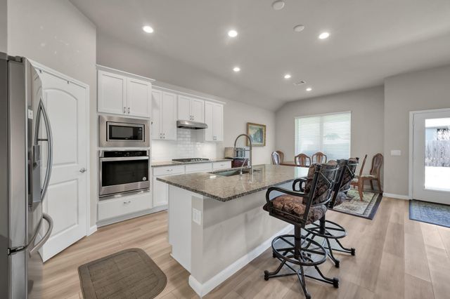 14007 Autumn Creek Court, Conroe, TX 77384