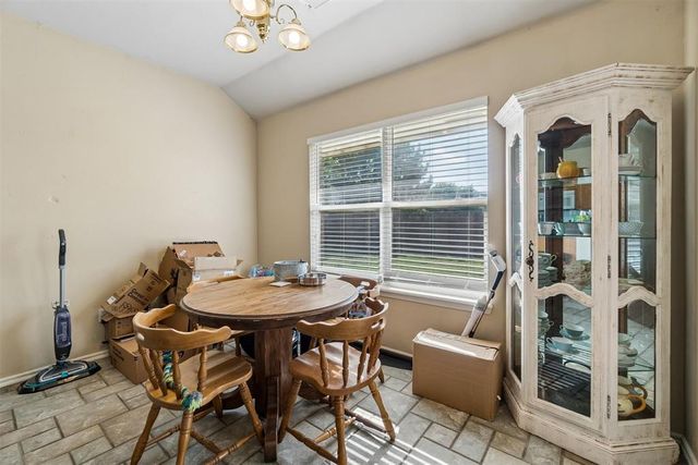 17409 Gold Drive, Edmond, OK 73012