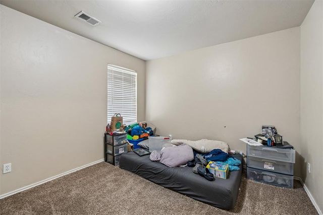 17409 Gold Drive, Edmond, OK 73012