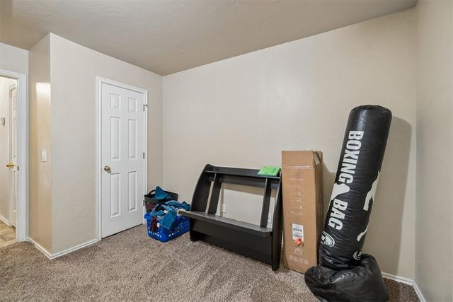 17409 Gold Drive, Edmond, OK 73012