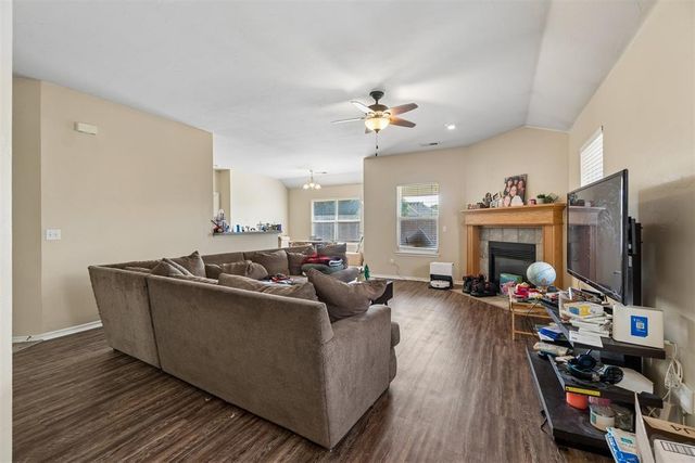 17409 Gold Drive, Edmond, OK 73012