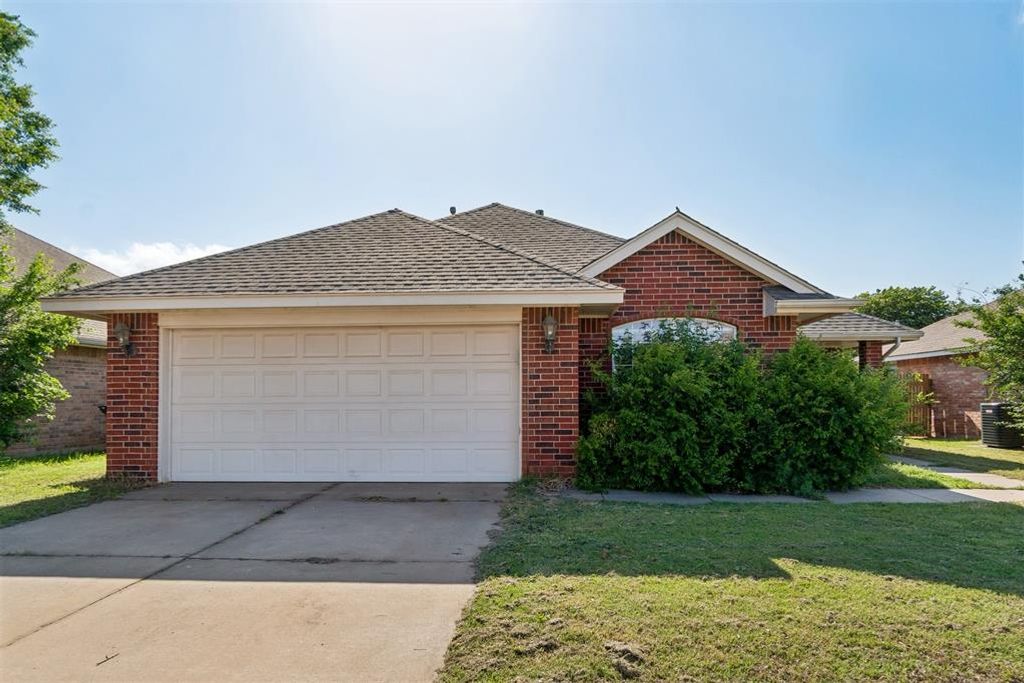 17409 Gold Drive, Edmond, OK 73012