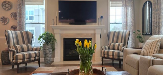 127 Phoebe 127, Methuen, MA 01844