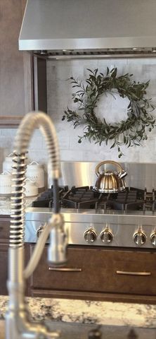 127 Phoebe 127, Methuen, MA 01844