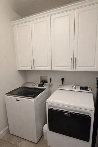 127 Phoebe 127, Methuen, MA 01844