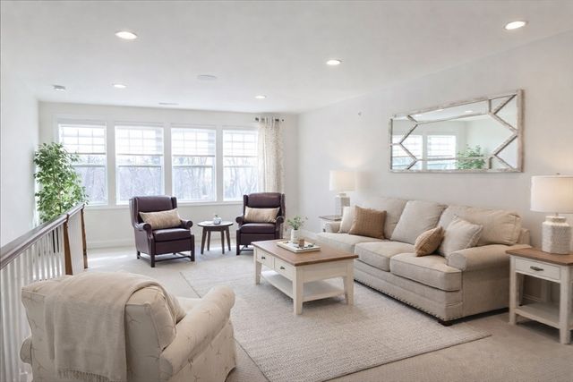 127 Phoebe 127, Methuen, MA 01844