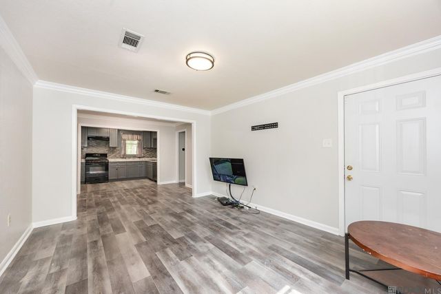 5539 Longfellow Dr, Baton Rouge, LA 70805