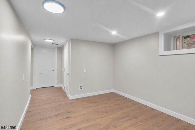 125 Park Ave, Newark City, NJ 07104