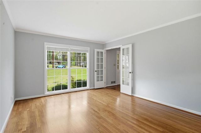 165 Alpine Drive, Roswell, GA 30075