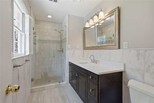 165 Alpine Drive, Roswell, GA 30075