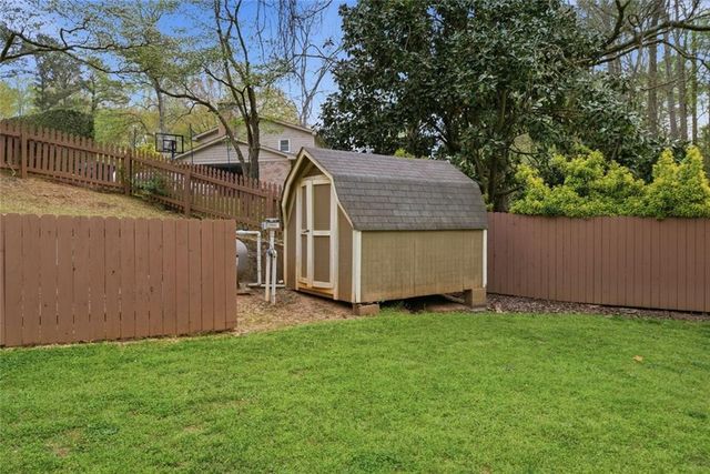 165 Alpine Drive, Roswell, GA 30075