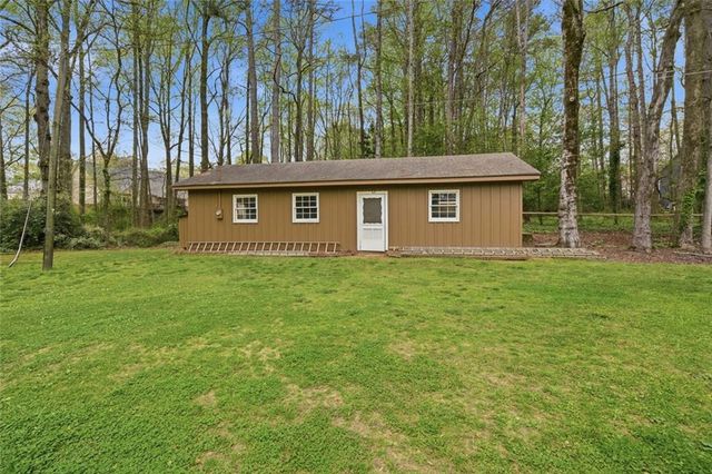 165 Alpine Drive, Roswell, GA 30075