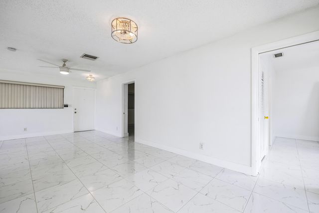 941 Crystal Lake Drive 207, Deerfield Beach, FL 33064