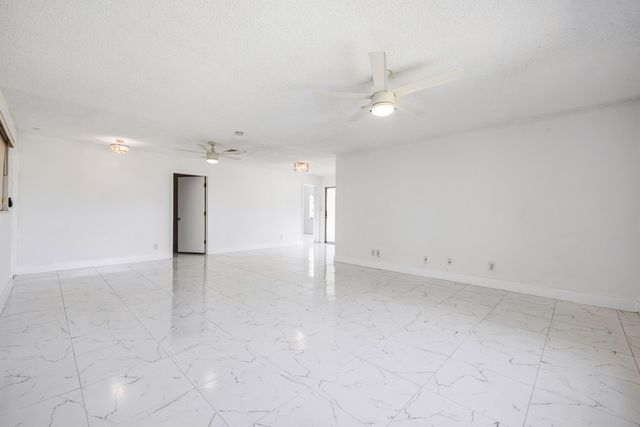 941 Crystal Lake Drive 207, Deerfield Beach, FL 33064