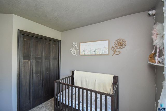 3509 E Brewster St Street, Sioux Falls, SD 57108