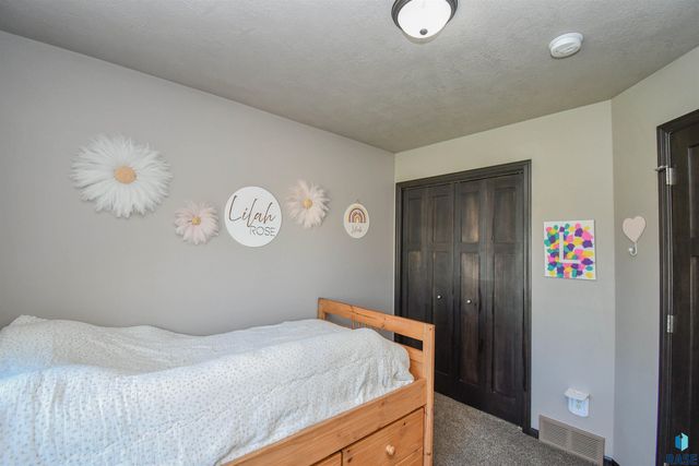 3509 E Brewster St Street, Sioux Falls, SD 57108