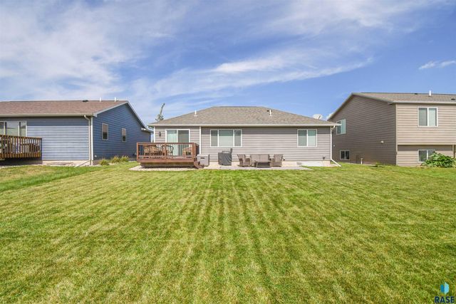 3509 E Brewster St Street, Sioux Falls, SD 57108