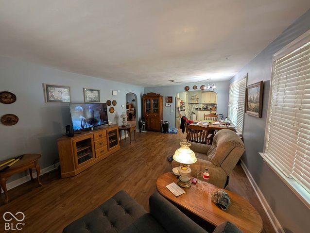 2501 Dillman, Terre Haute, IN 47802