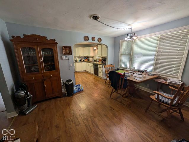 2501 Dillman, Terre Haute, IN 47802