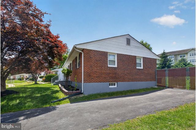 8521 FIELDWAY DR, Randallstown, MD 21133