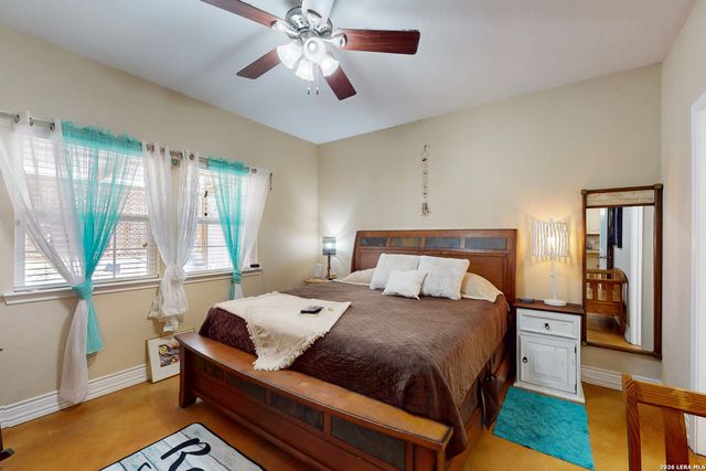 1118 Lonesome, Canyon Lake, TX 78133