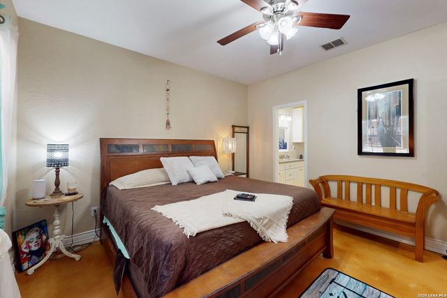 1118 Lonesome, Canyon Lake, TX 78133