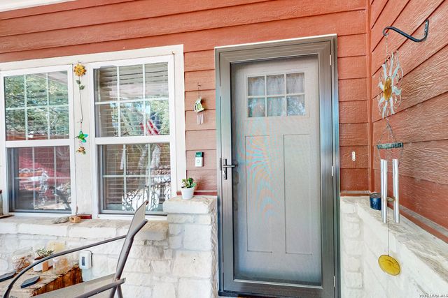 1118 Lonesome, Canyon Lake, TX 78133