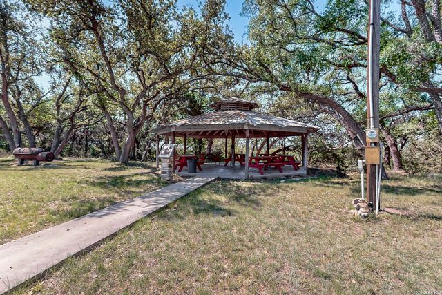 1118 Lonesome, Canyon Lake, TX 78133