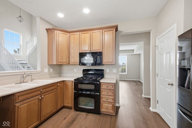 1263 Vista Way, Greenwood, IN 46143