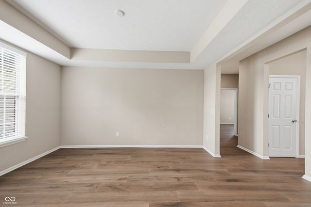 1263 Vista Way, Greenwood, IN 46143