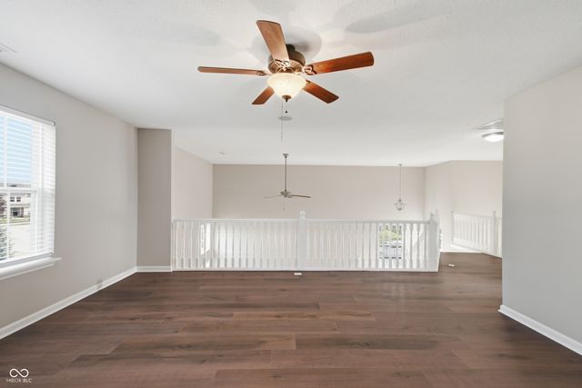 1263 Vista Way, Greenwood, IN 46143