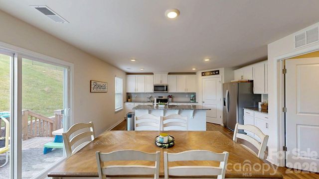 183 Marathon Lane, Candler, NC 28715