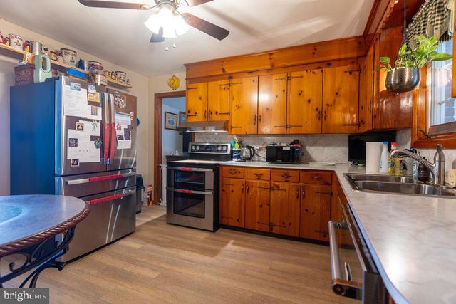 1429 GLENWOOD AVE, Hagerstown, MD 21742