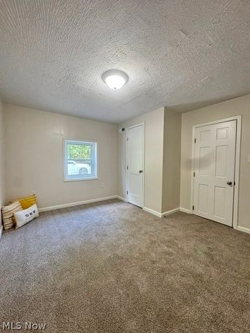 4527 Arlington Road, Uniontown, OH 44685