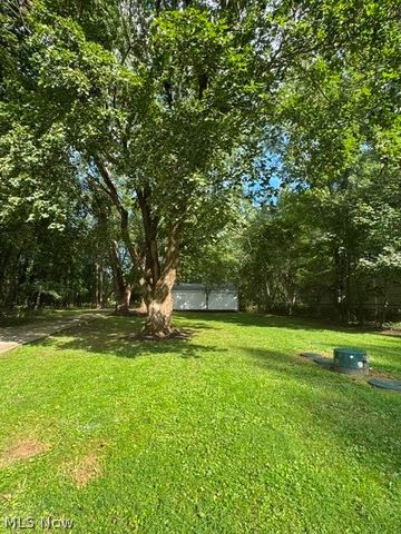 4527 Arlington Road, Uniontown, OH 44685
