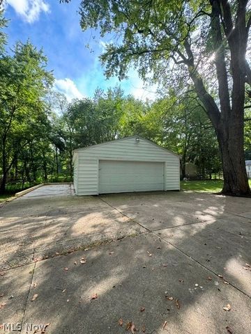 4527 Arlington Road, Uniontown, OH 44685