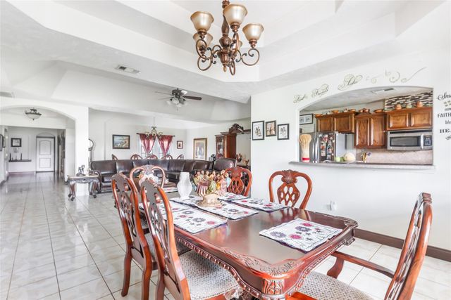 15123 Lindstrom Road, Crosby, TX 77532