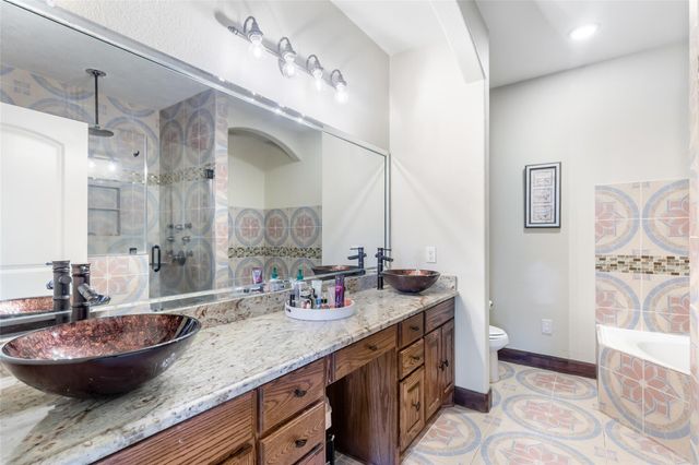 15123 Lindstrom Road, Crosby, TX 77532